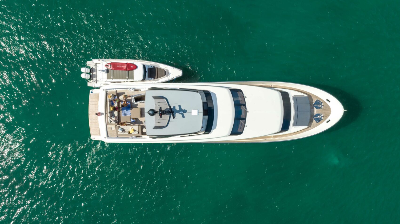 97′ SanLorenzo + Water Toys