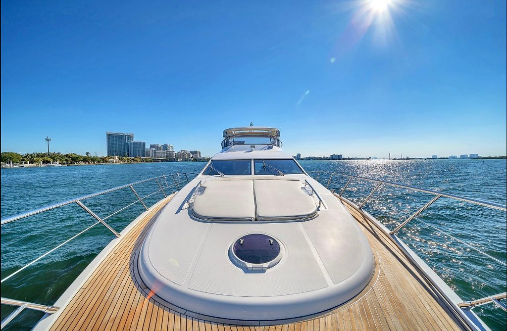 70′ Azimut FB + Jetski 1Hr — private yacht charter in Miami