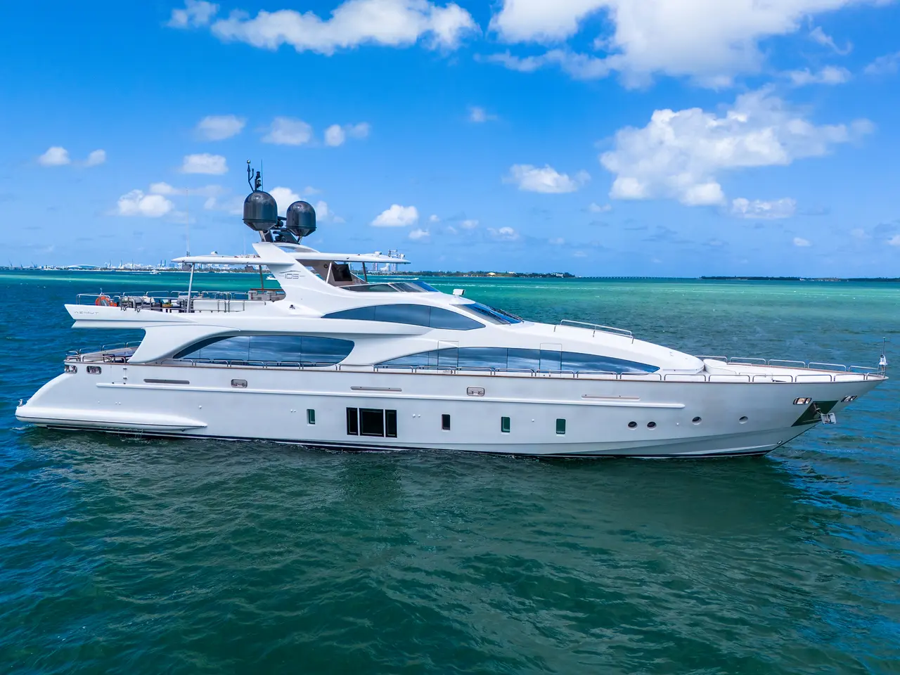 105′ Azimut Sport + Water Toy — private yacht charter in Miami