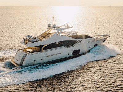 87′ Ferretti + Water Toys — private yacht charter in Miami