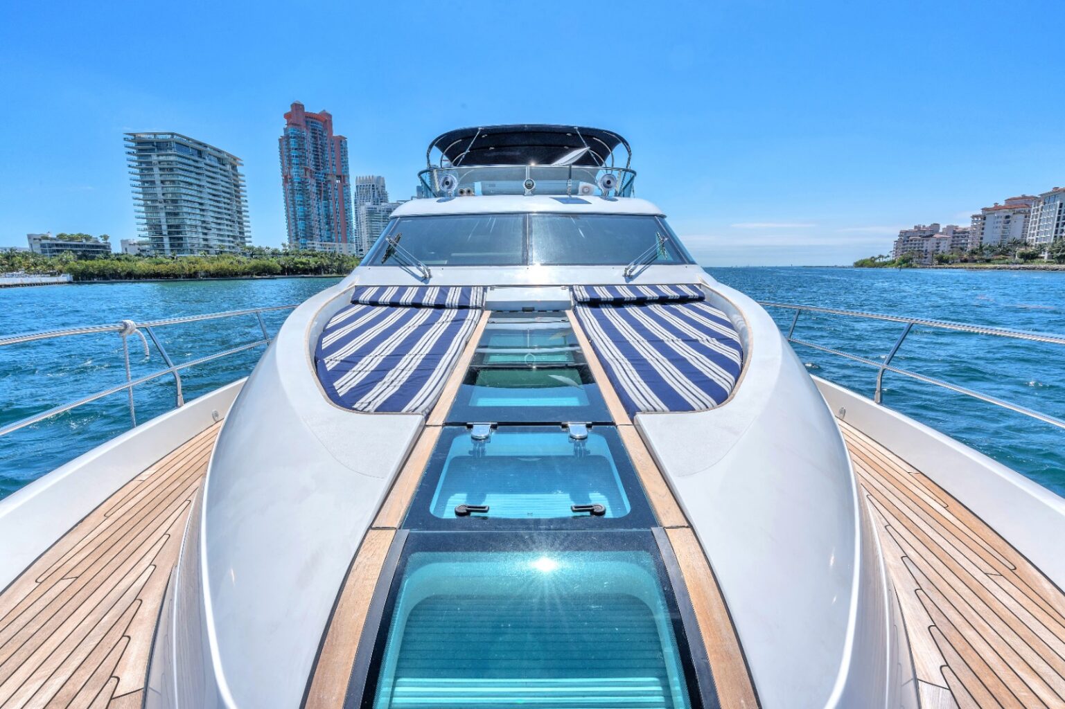 66′ Fairline + Water Toys + Jetski 1Hr — private yacht charter in Miami