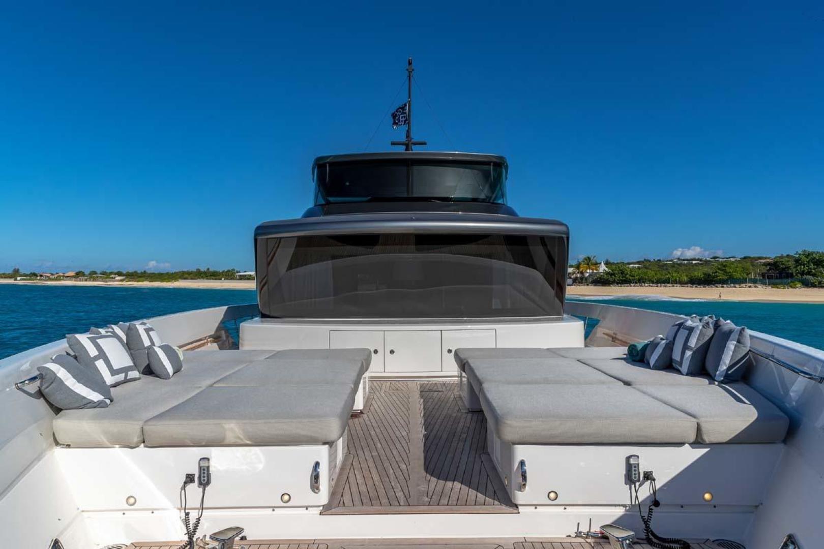 112′ SanLorenzo + Water Toys