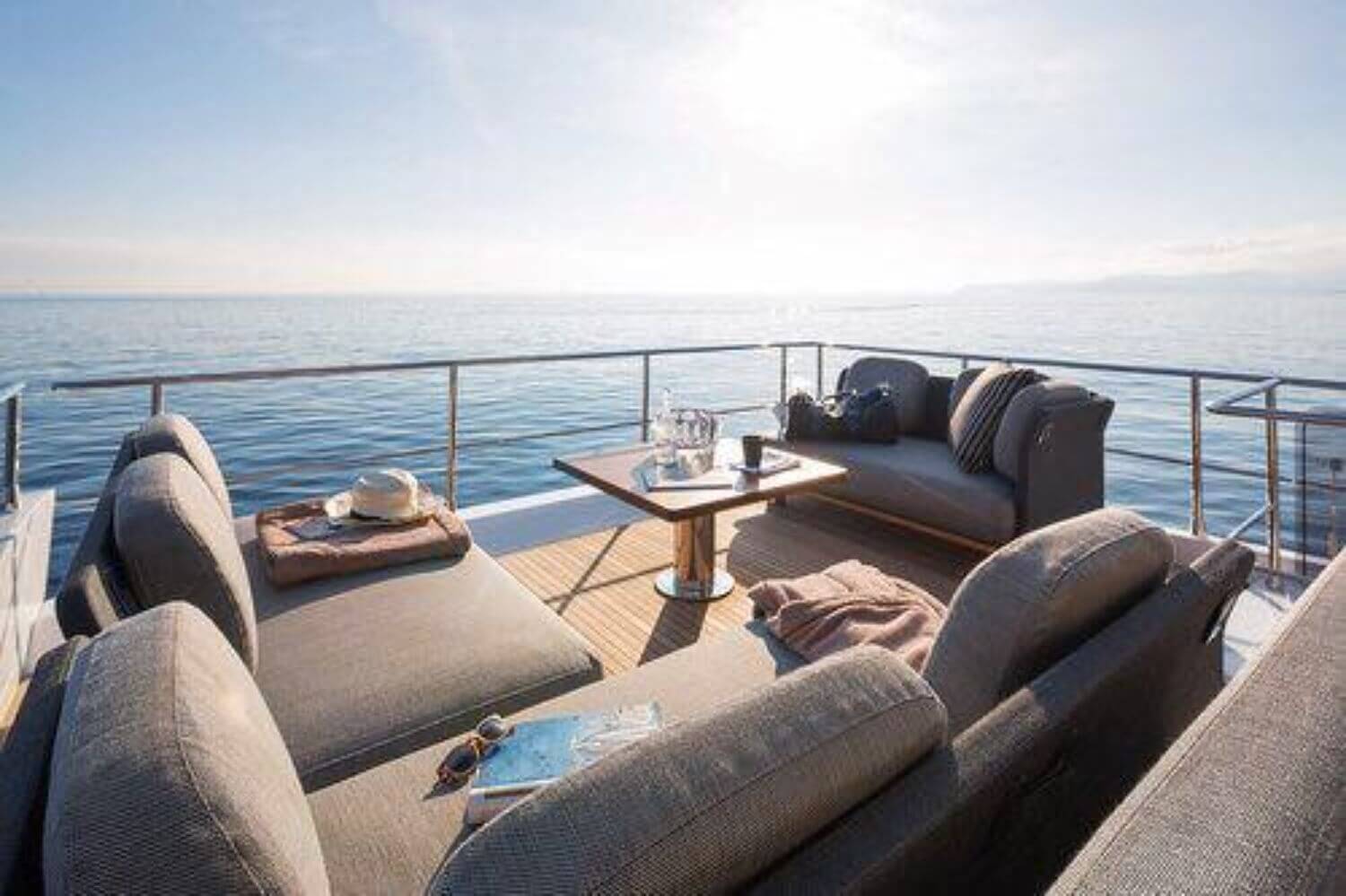 68′ Azimut Flybridge — private yacht charter in Miami