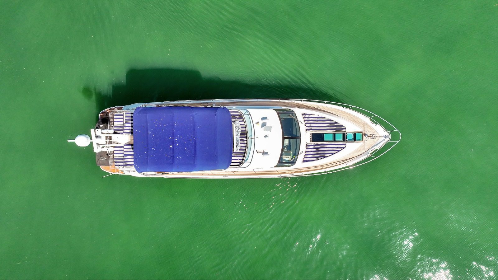 66′ Fairline + Water Toys + Jetski 1Hr — private yacht charter in Miami