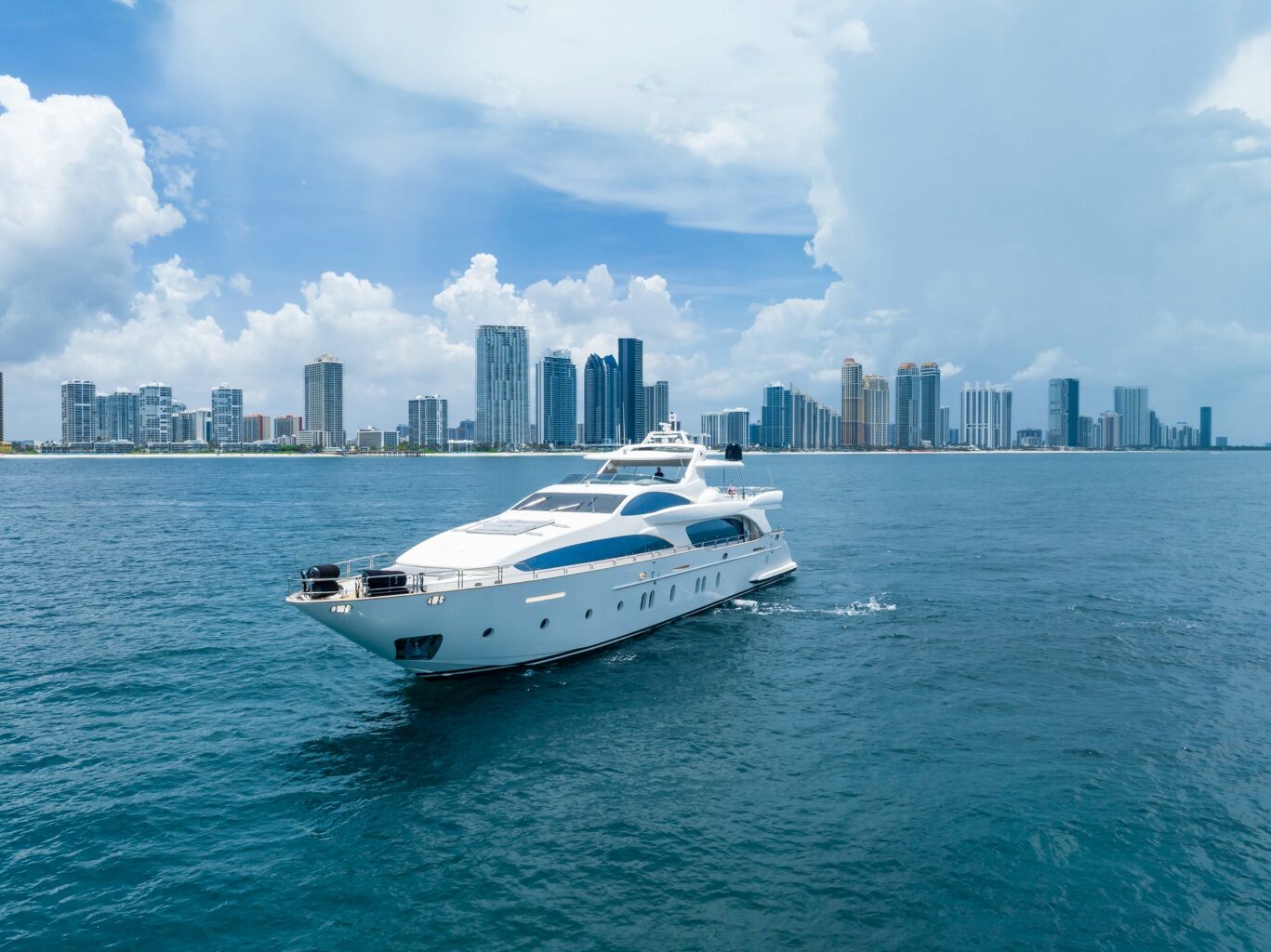 116′ Azimut + Water Toys + Jetski 1Hr — private yacht charter in Miami
