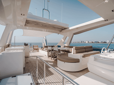 87′ Ferretti + Water Toys — private yacht charter in Miami