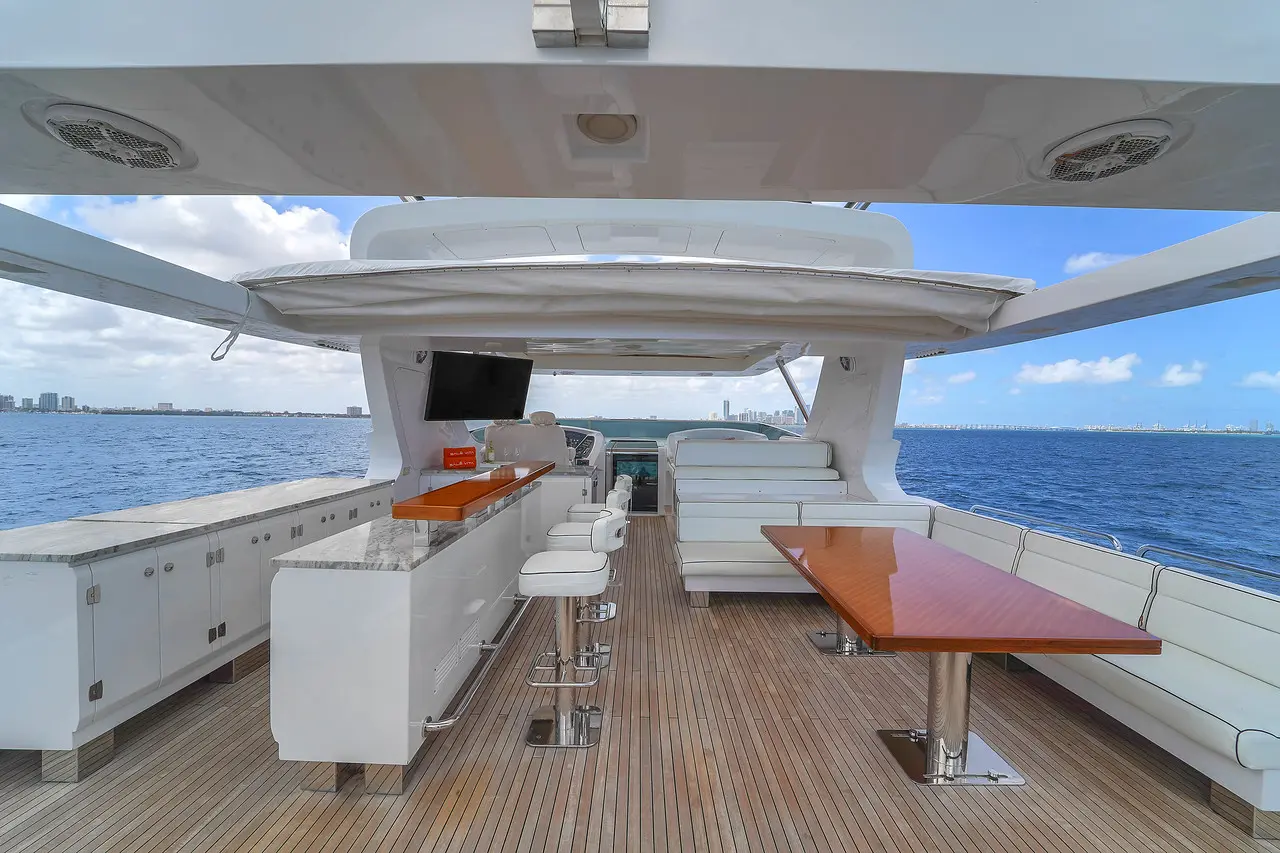 105′ Azimut Sport + Water Toy