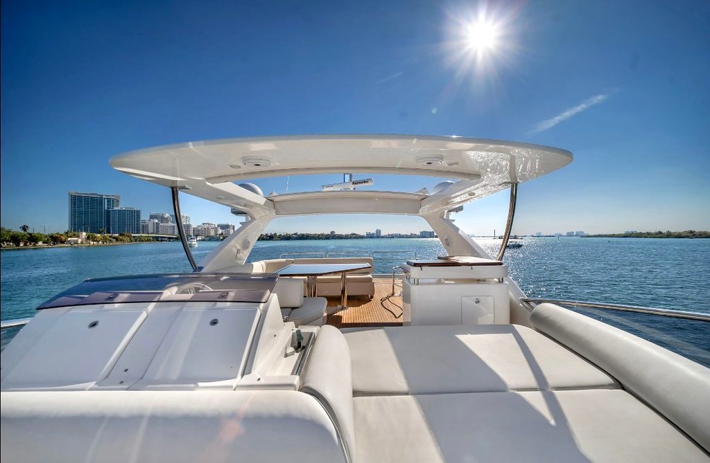 70′ Azimut FB + Jetski 1Hr — private yacht charter in Miami