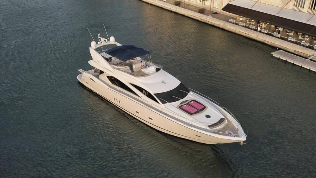 72′ Sunseeker Predator — private yacht charter in Miami