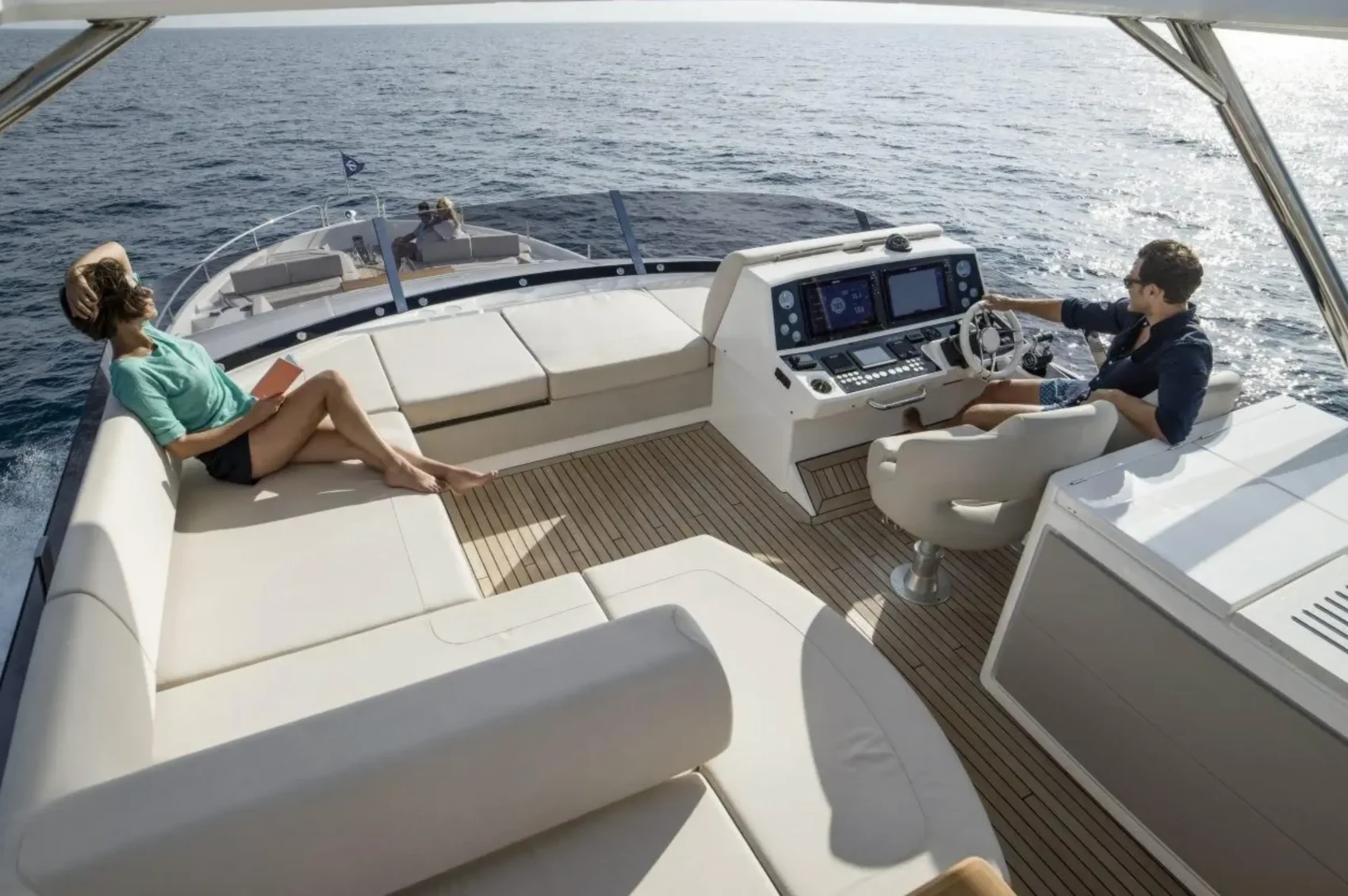 80′ Sunseeker + Jacuzzi — private yacht charter in Miami