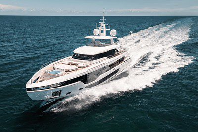 120′ Azimut + Water Toys + Jetski 1Hr — private yacht charter in Miami